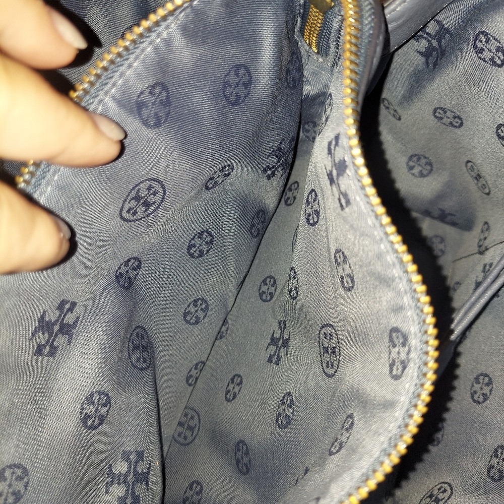 Tory Burch Haper Leather Shoulder Bag - Picture 5 of 8